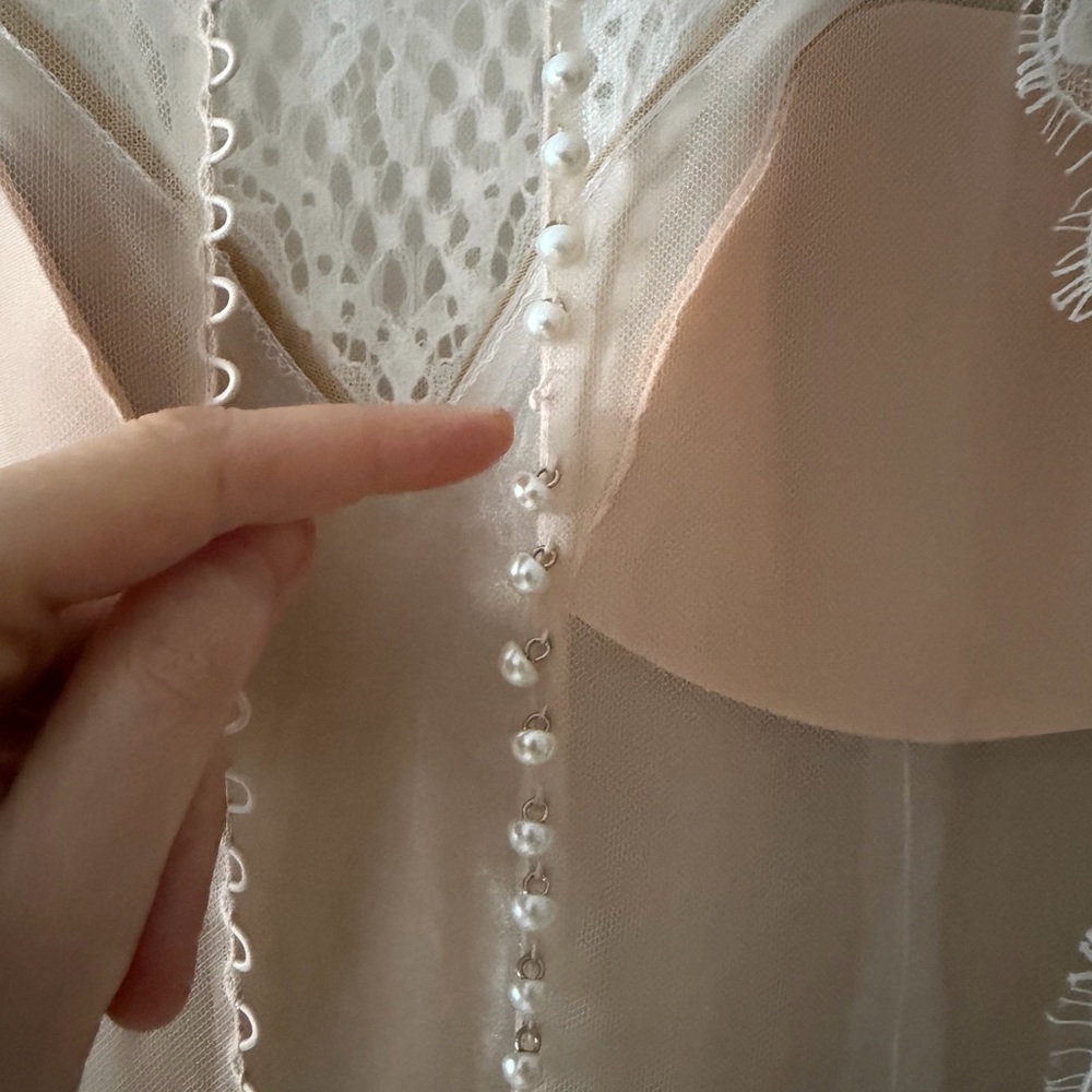 NWT W Too by Watters Locket Uma Wedding Dress in Ivory/Nude Size 14 Lace Train - Picture 13 of 16